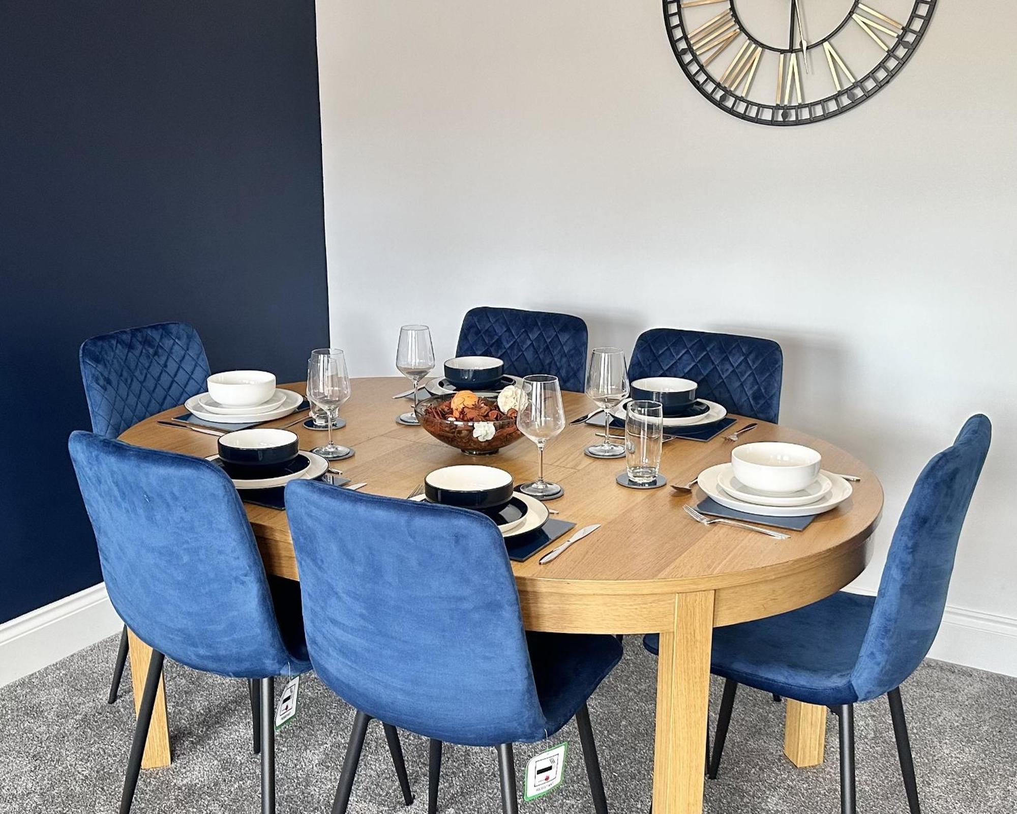 The Crown View - Luxury Apartment - Free Parking Nearby 哈罗盖特 外观 照片
