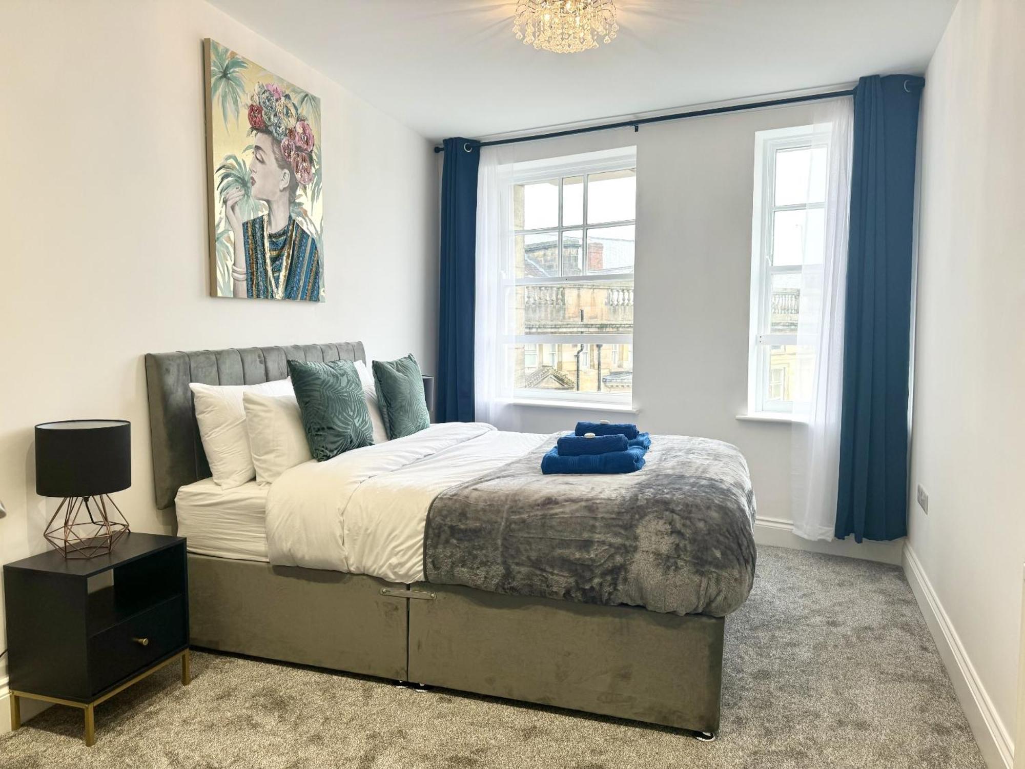 The Crown View - Luxury Apartment - Free Parking Nearby 哈罗盖特 外观 照片